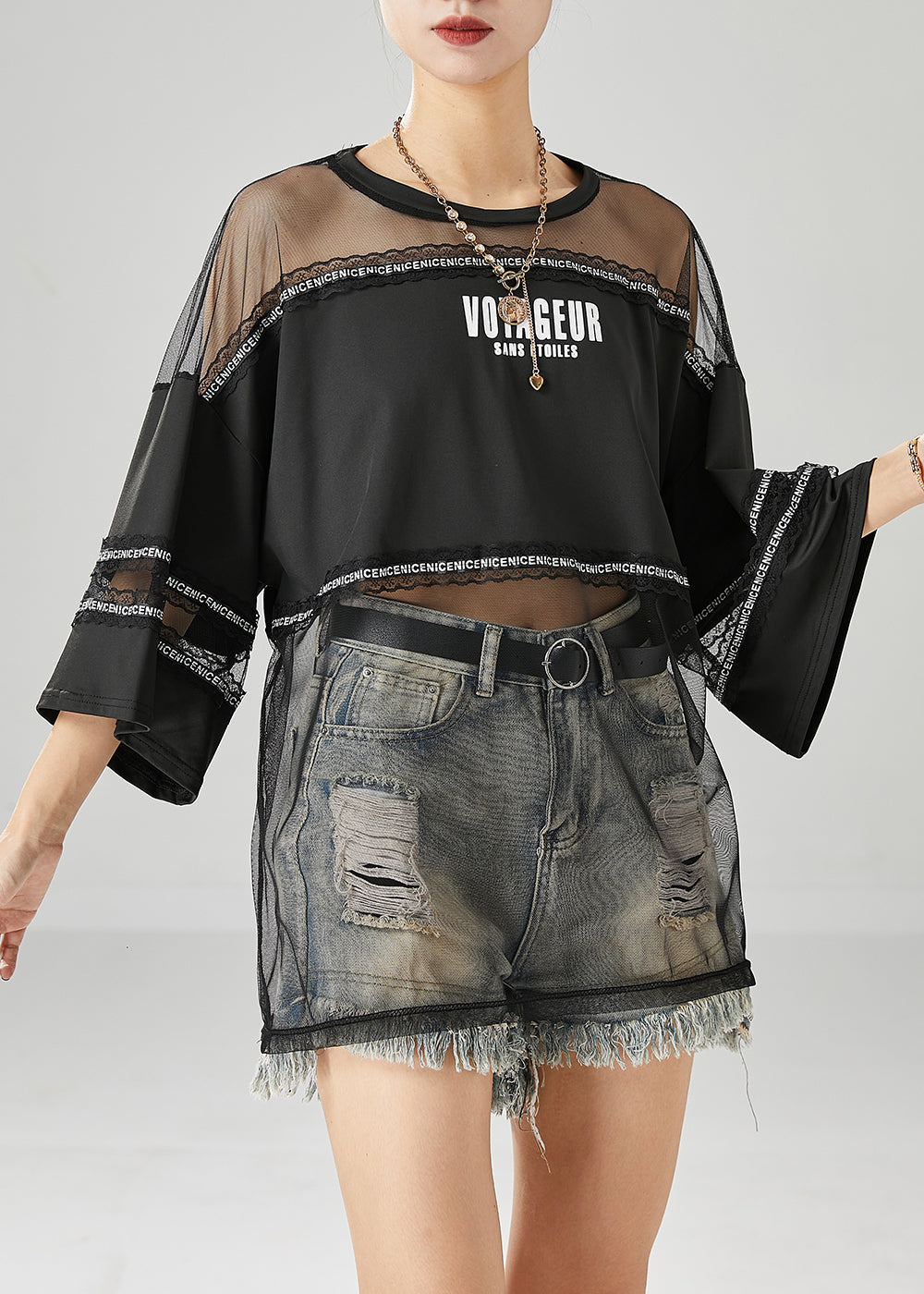 Polished Top with an Effortless Classic Look