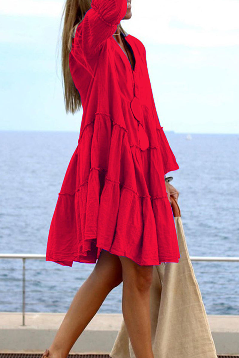 Beautifully Finished Dress in a Timeless Design