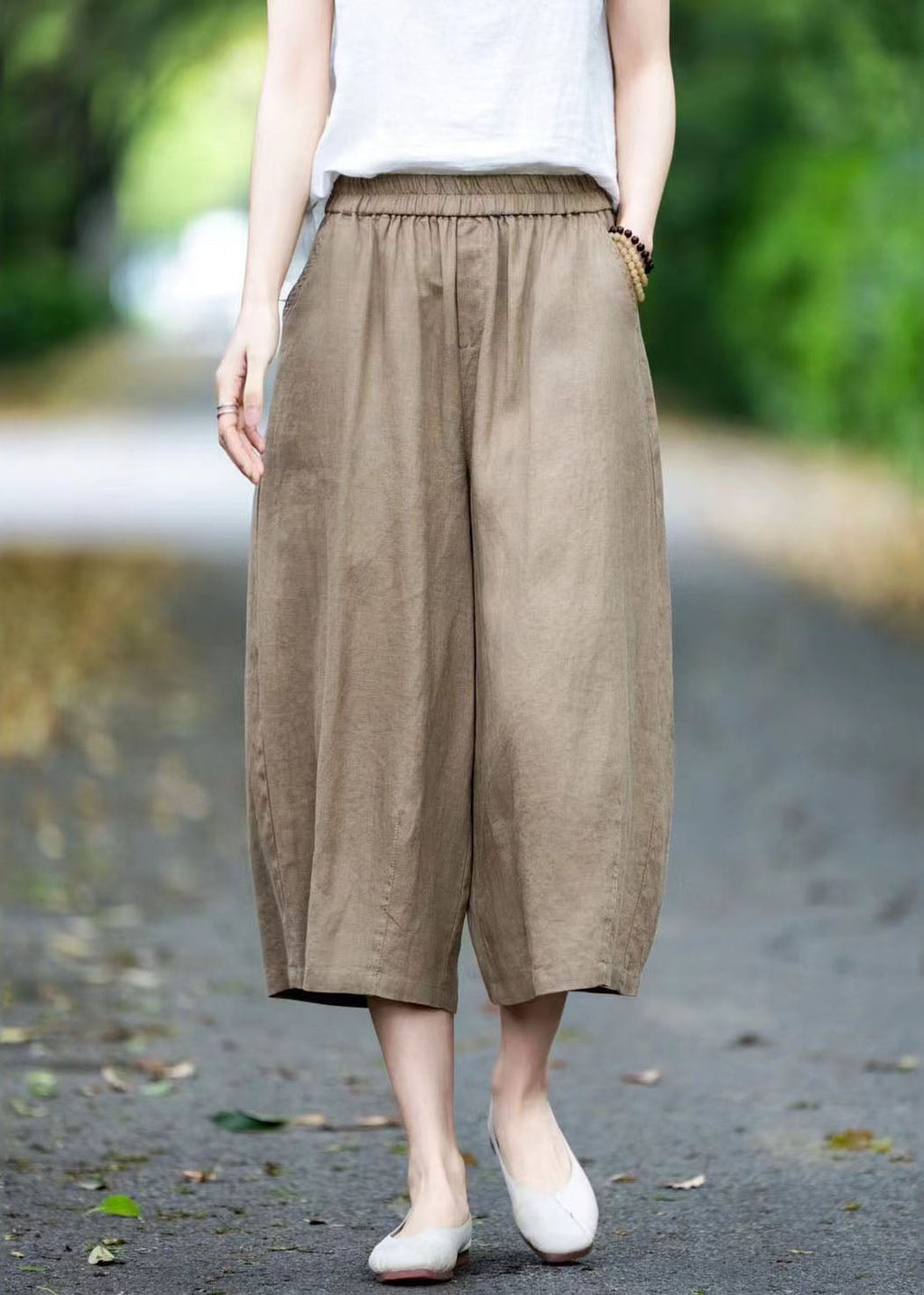 Gracefully Styled Pants for Any Occasion