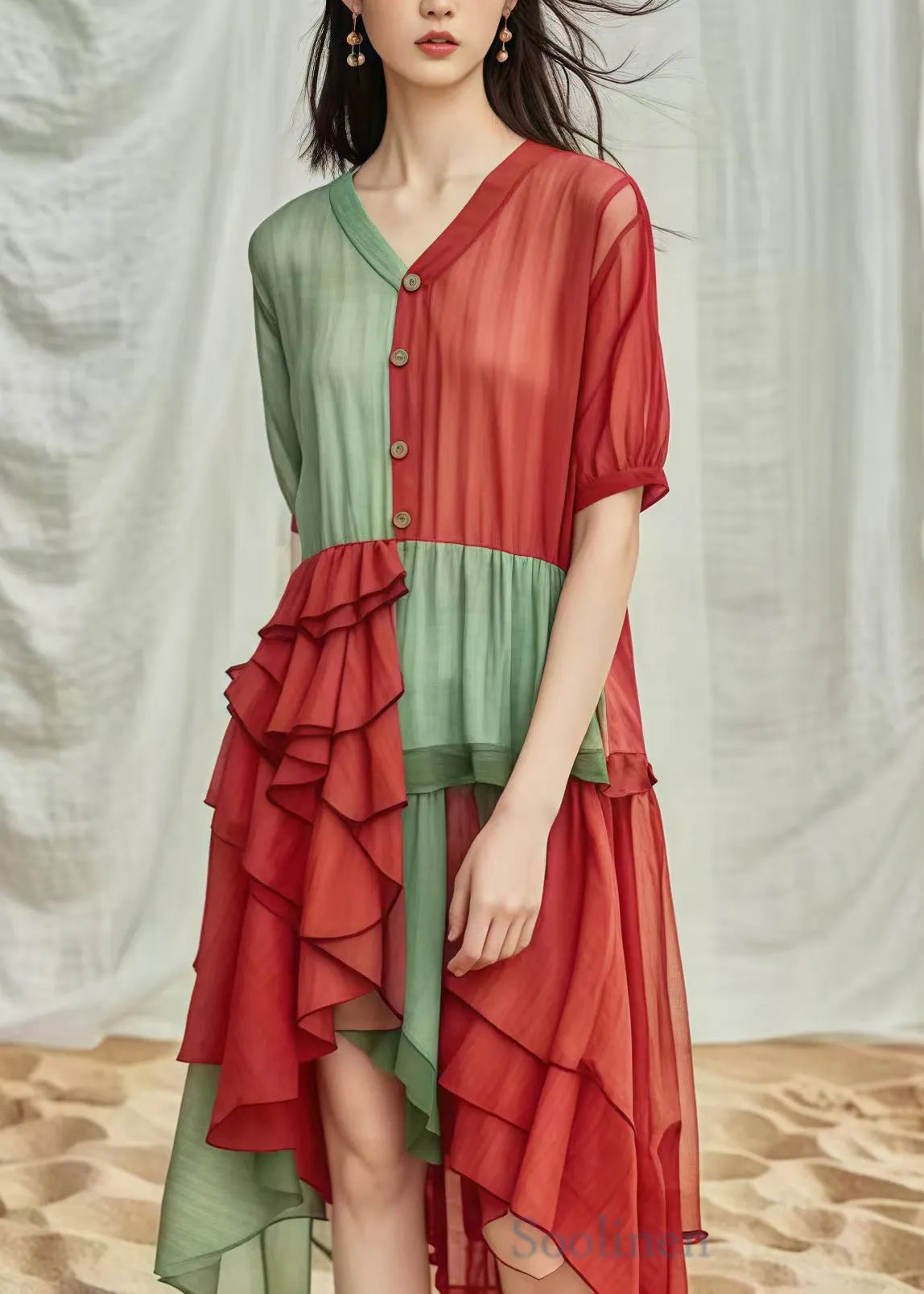 Effortlessly Elegant Dress with a Timeless Design