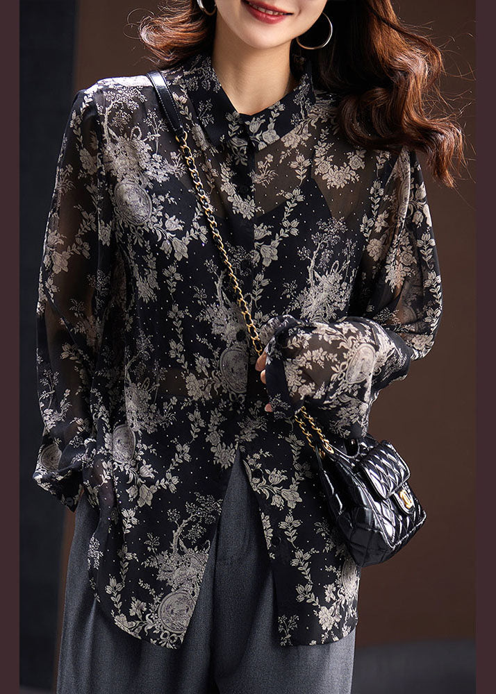 A Vintage Style Top with Delicate Timeless Details