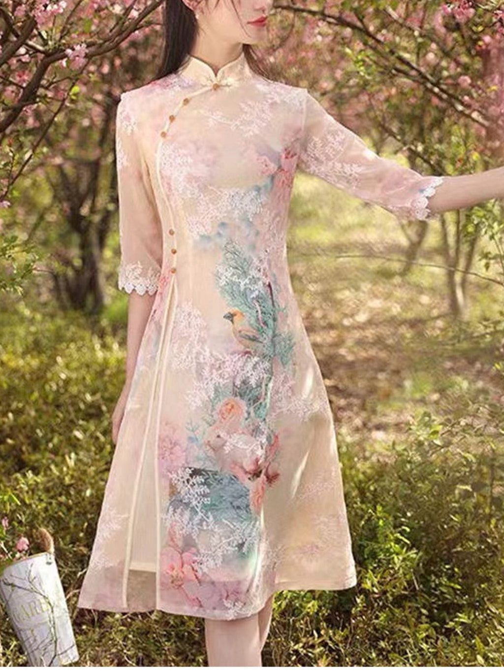 Classic Vintage & Enduringly Stylish Dress