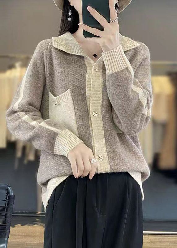 Effortlessly Elegant Coat with a Timeless Design