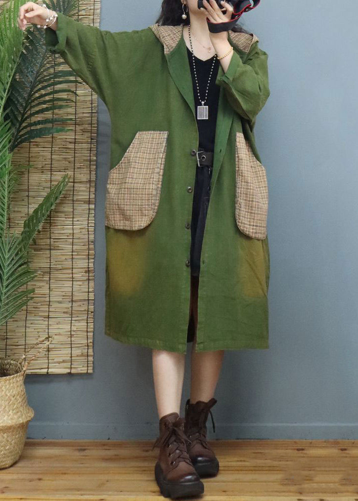 Beautifully Finished Coat in a Timeless Design