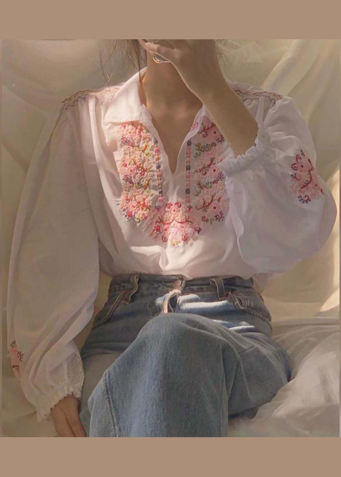 Well Tailored Shirt with a Graceful Silhouette
