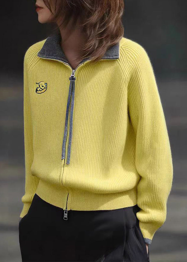 Well Tailored Cardigan with a Graceful Silhouette