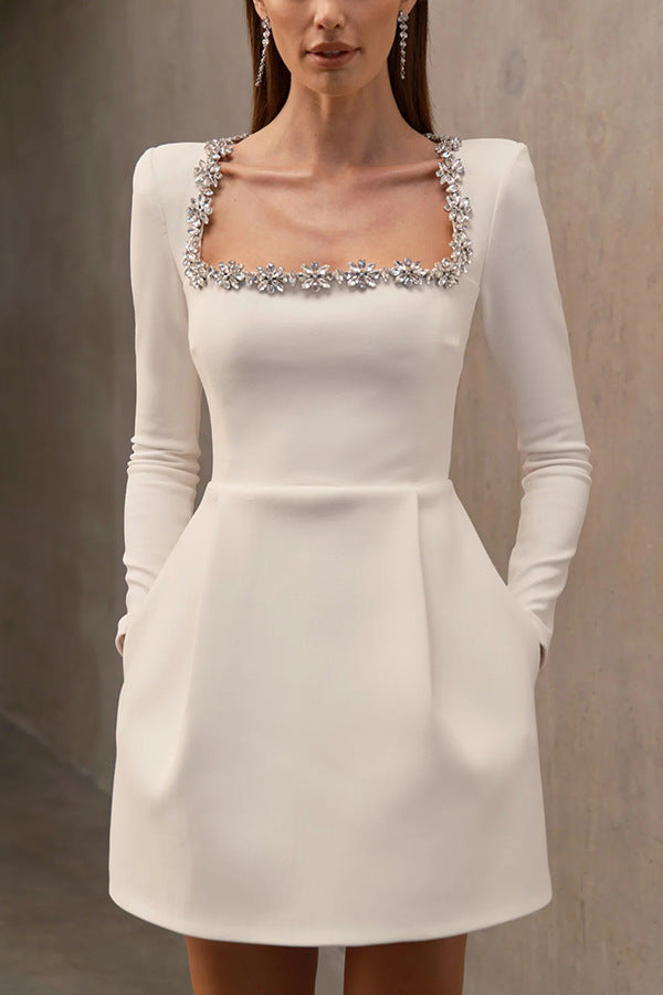Well Tailored Dress with a Graceful Silhouette