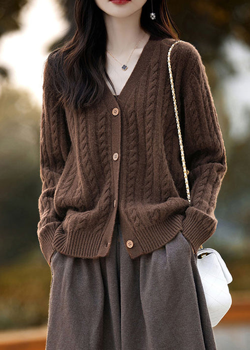 Gracefully Styled Cardigan for Any Occasion
