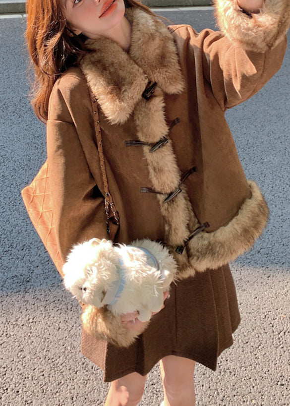 Effortlessly Elegant Coat with a Timeless Design