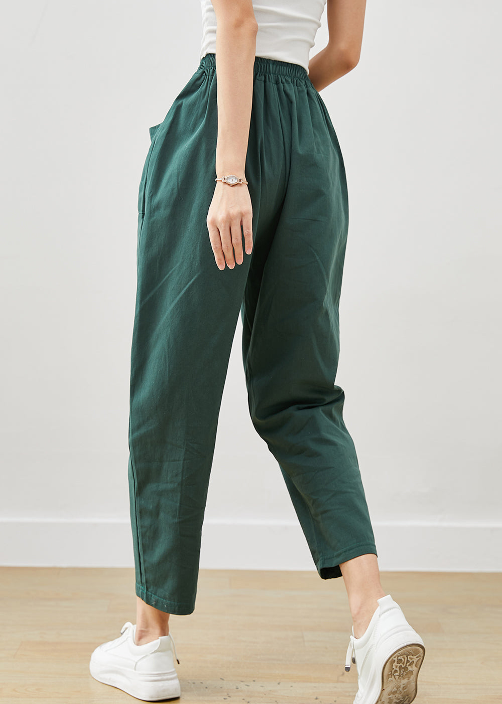 Polished Pants with an Effortless Classic Look