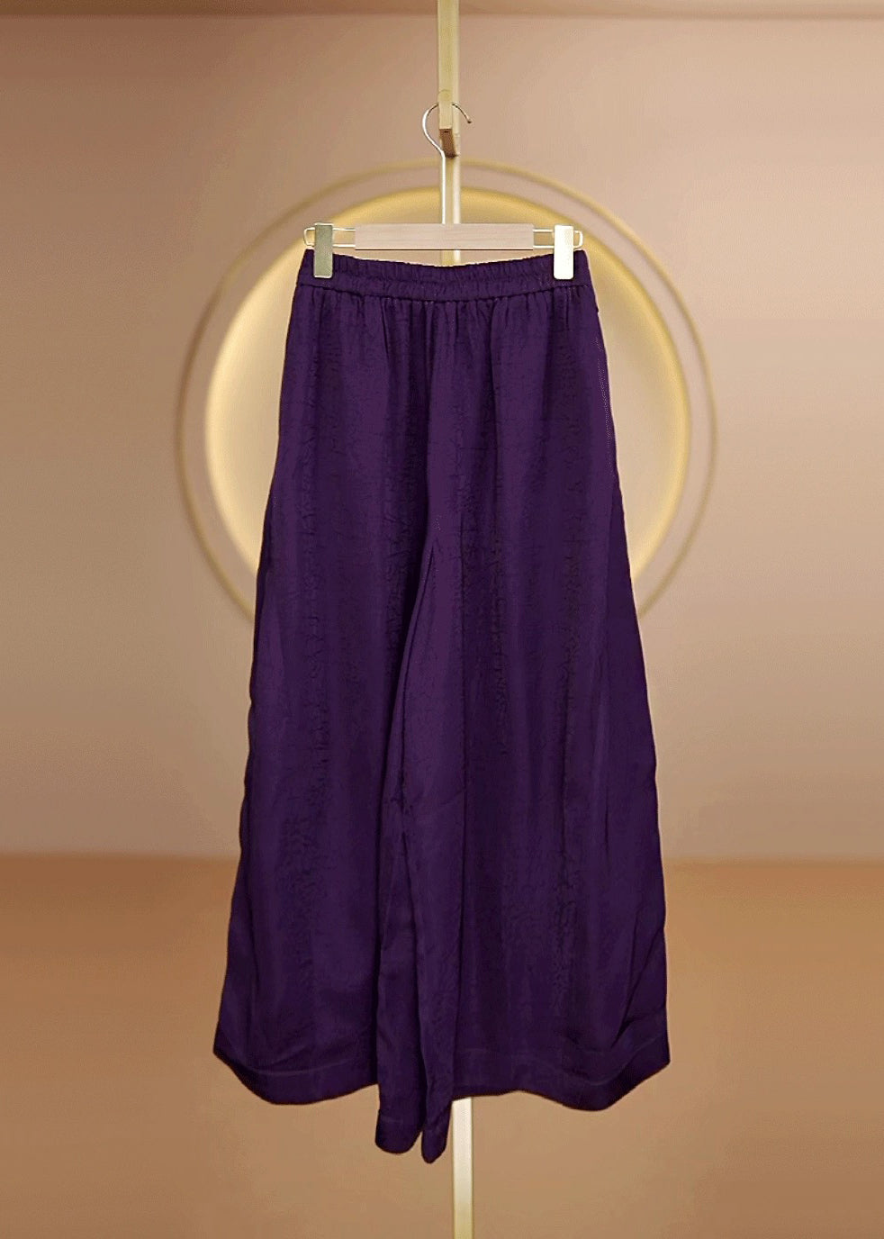 Sophisticated Pants with a Clean Classic Look