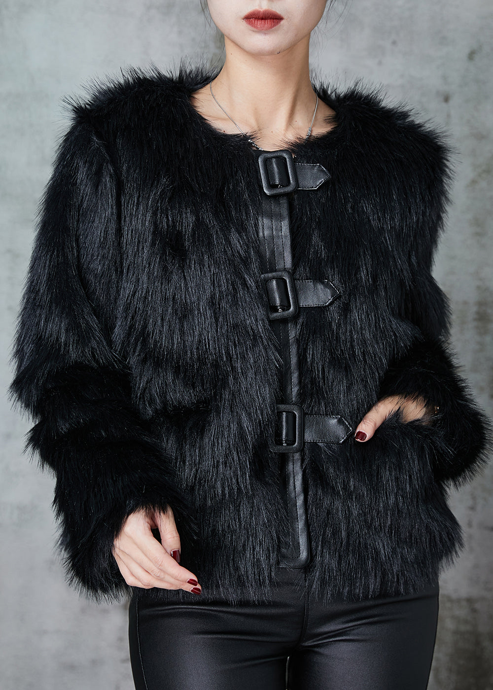 Effortlessly Elegant Coat with a Timeless Design
