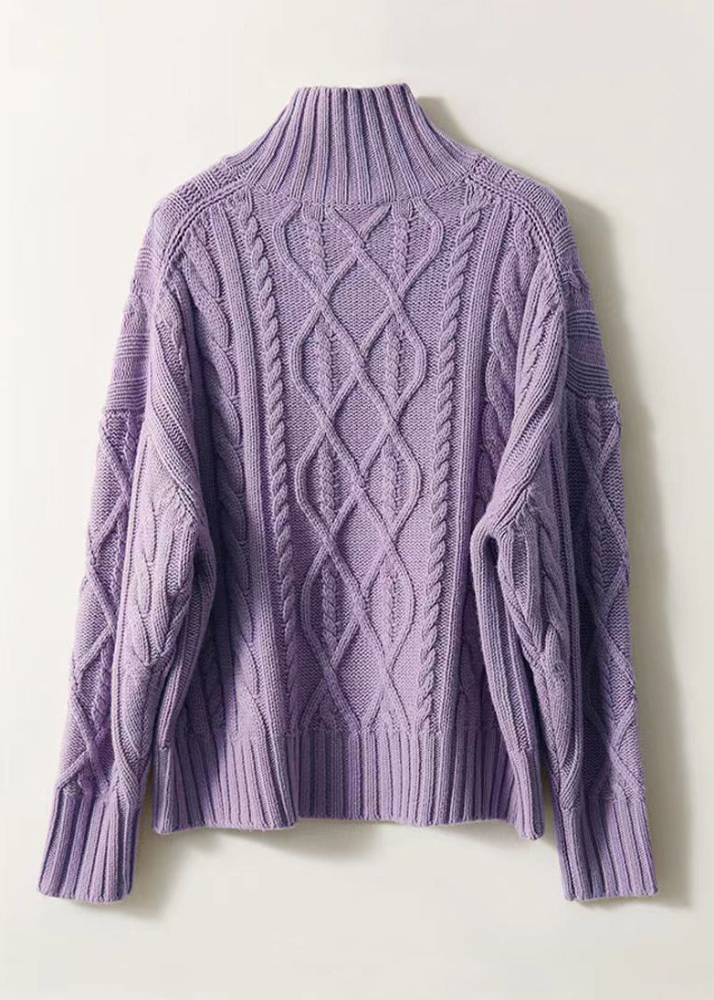 Well Tailored Sweater with a Graceful Silhouette