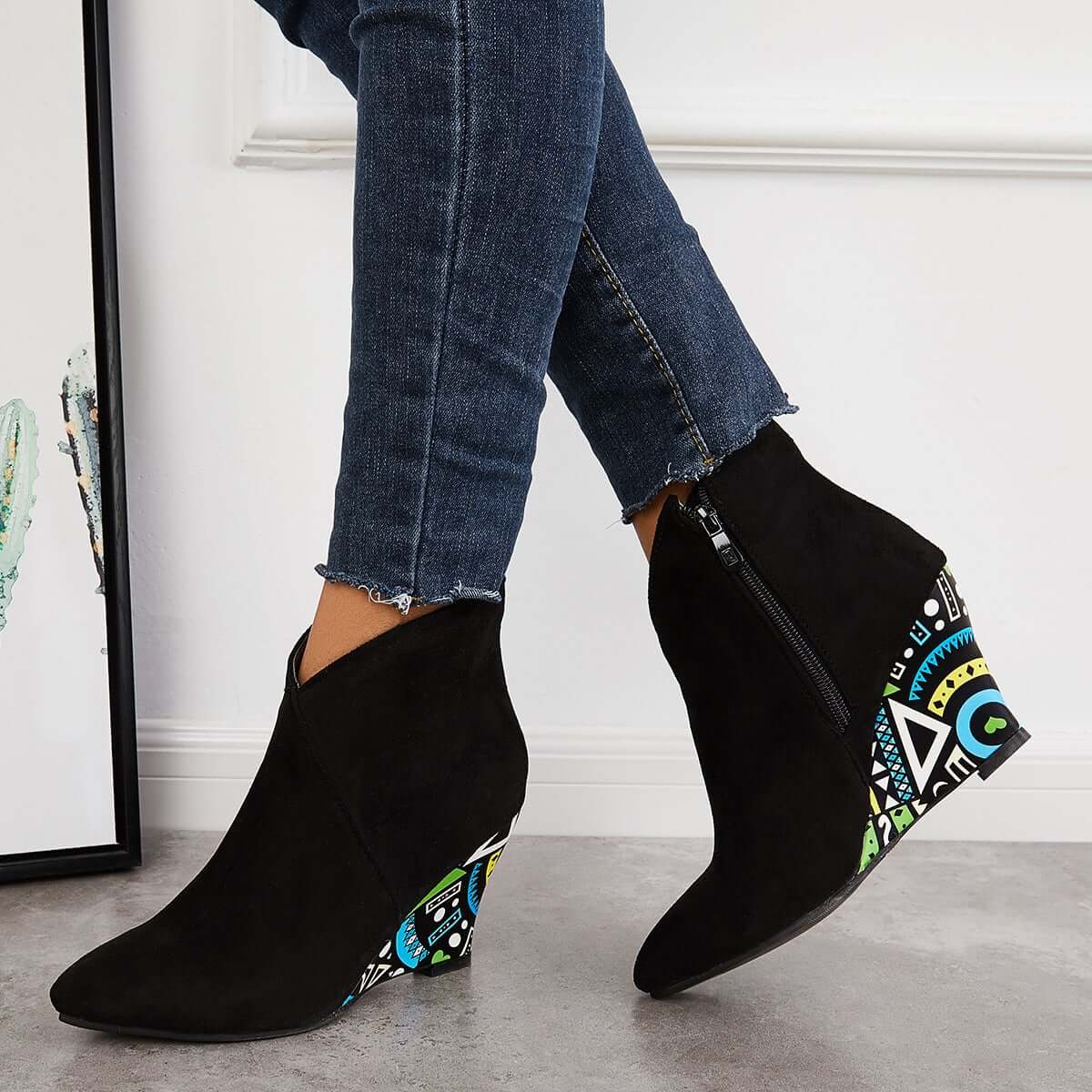 Chic Orthopedic Boots with Unique Design