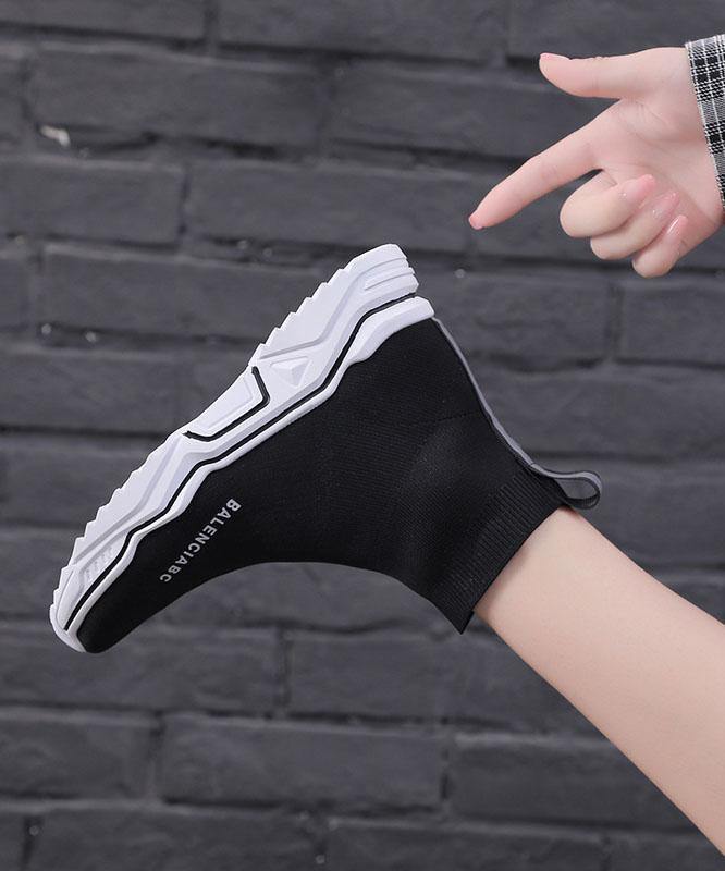 Graceful Orthopedic Boots for Modern Look