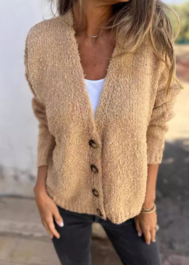 Beautifully Crafted Cardigan in a Classic Style