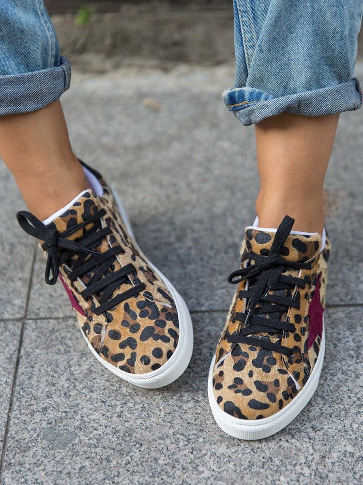 Graceful Orthopedic Shoes for Modern Look