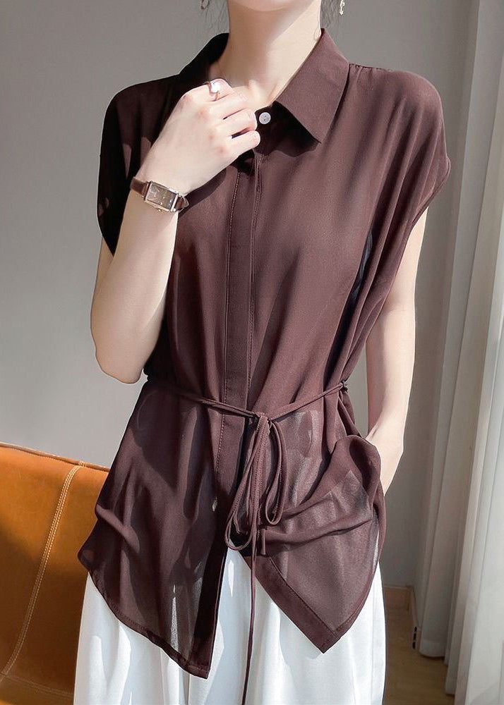 Well Tailored Blouse with a Graceful Silhouette