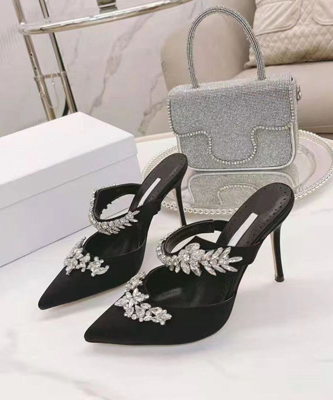 Graceful Orthopedic Sandals for Modern Look