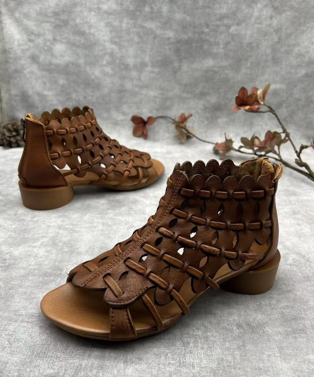 Chic Orthopedic Sandals with Unique Design