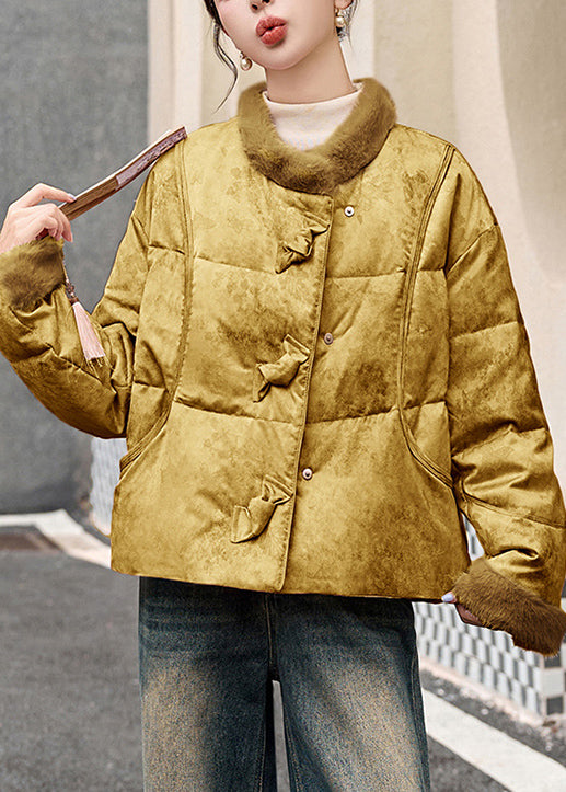 A Vintage Style Coat with Delicate Timeless Details
