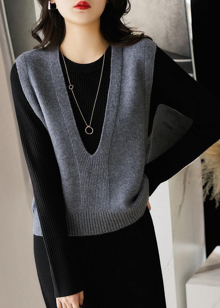 Well Tailored Coat with a Graceful Silhouette