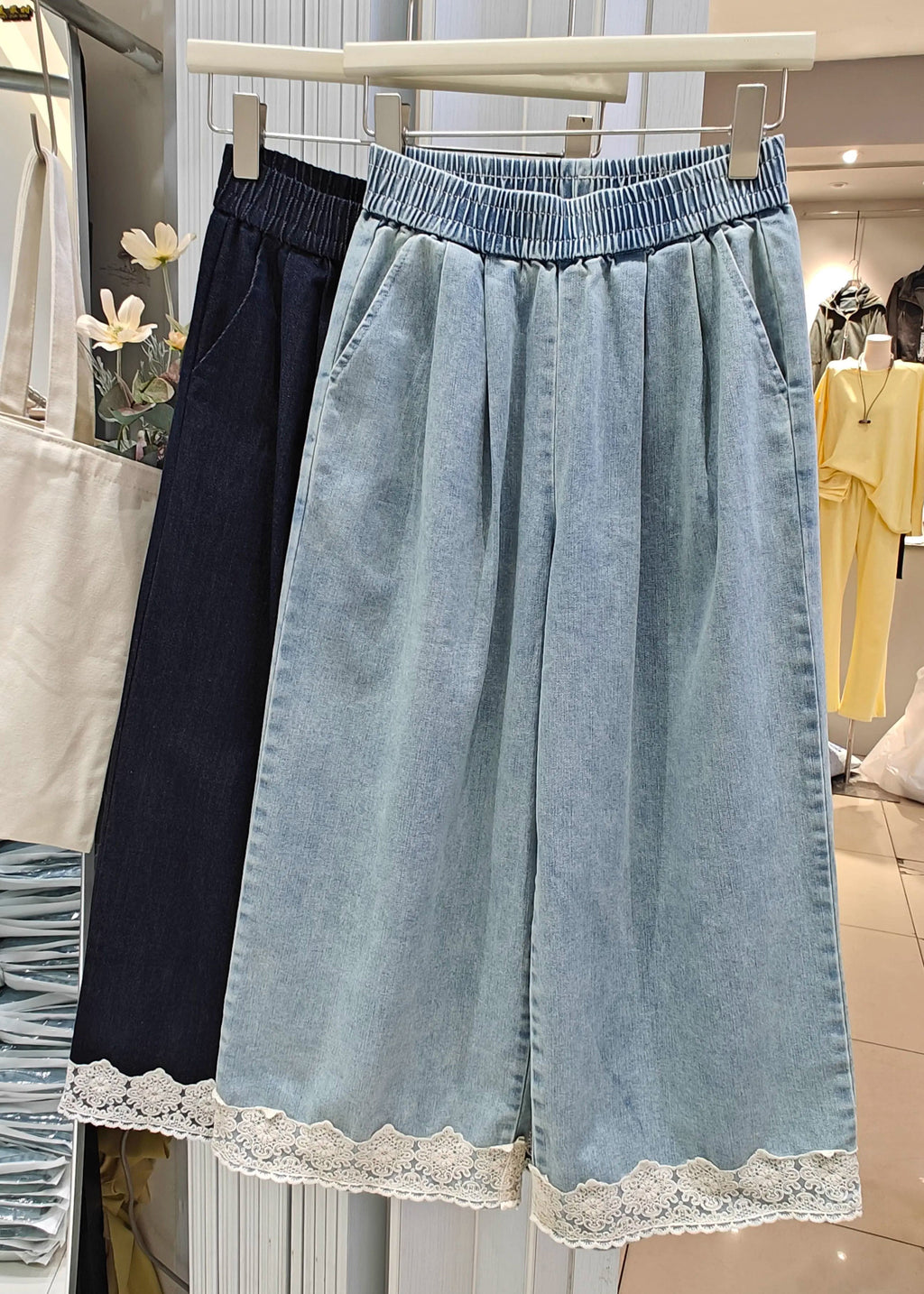 Classic Vintage Pants with a Flattering Fit
