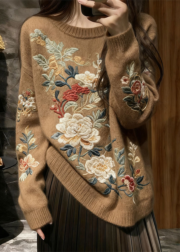Gracefully Styled Sweater for Any Occasion
