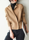 Effortlessly Elegant Coat with a Timeless Design