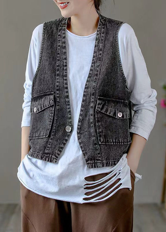 Beautifully Crafted Coat in a Classic Style