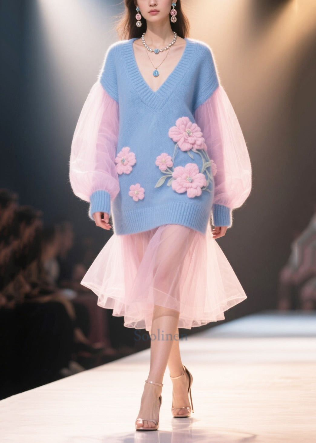 Well Tailored Dress with a Graceful Silhouette