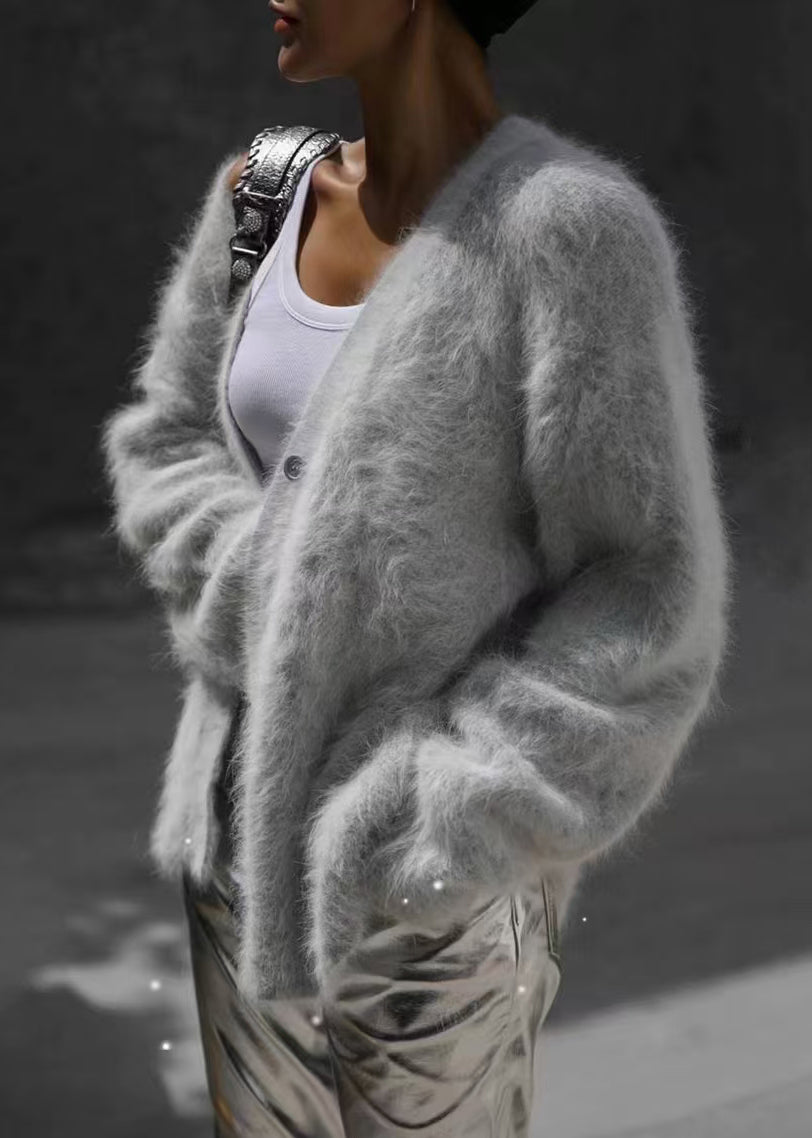 Beautifully Crafted Cardigan in a Classic Style