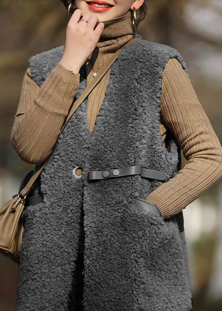Beautifully Finished Garment in a Timeless Design