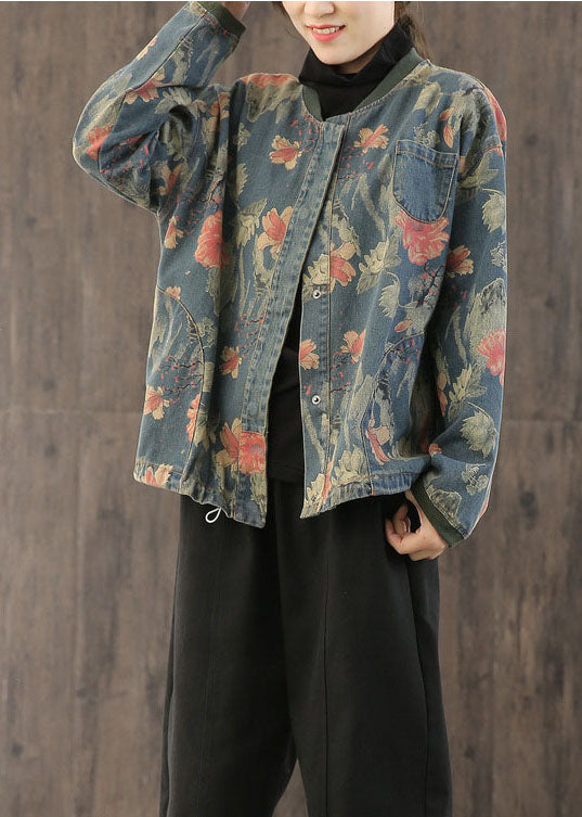 Classic Vintage & Enduringly Stylish Coat