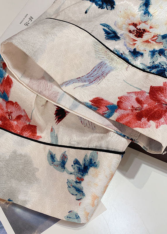 Beautifully Finished Garment in a Timeless Design