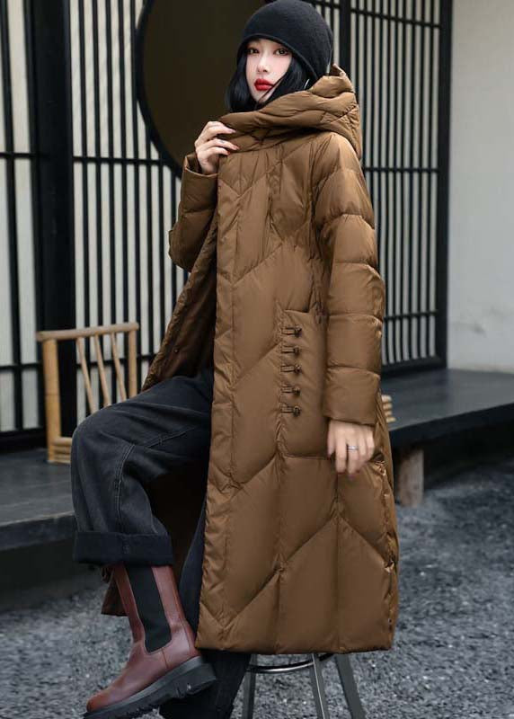 Well Tailored Coat with a Graceful Silhouette