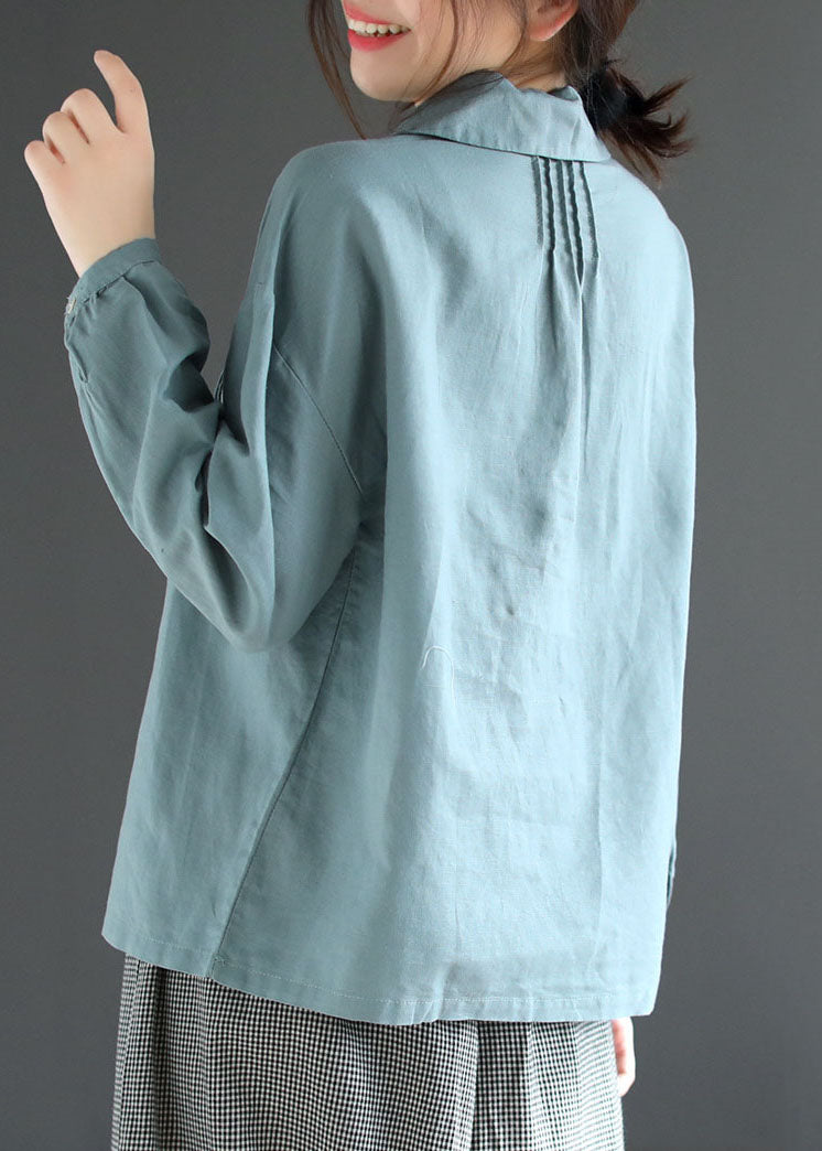 Classic Vintage Shirt with a Flattering Fit