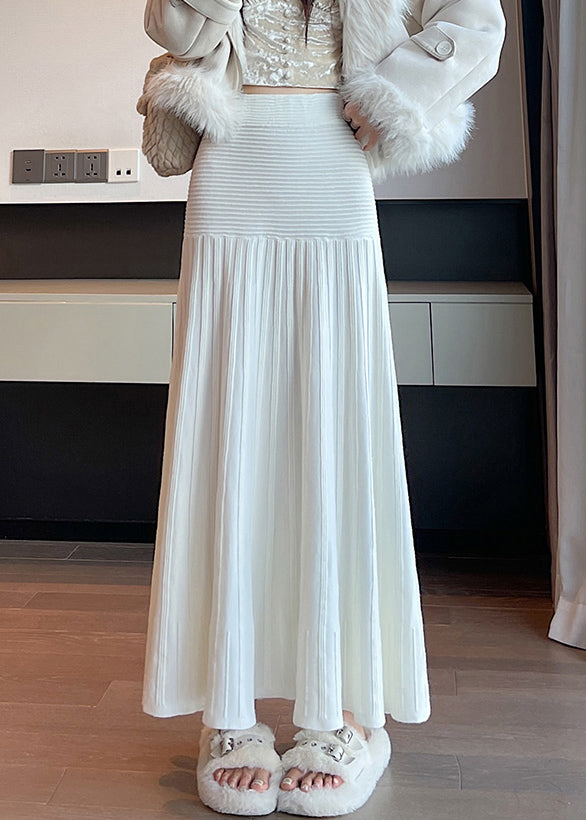 Effortlessly Elegant Garment with a Timeless Design