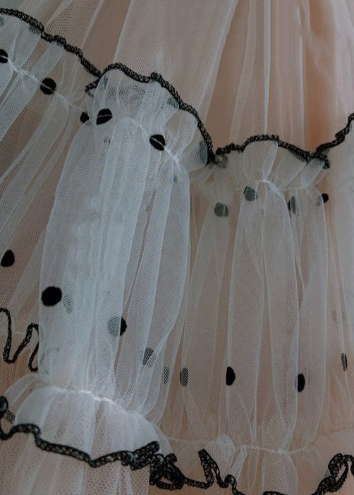 Well Tailored Garment with a Graceful Silhouette