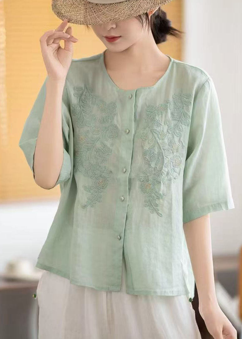 Sophisticated Top with a Clean Classic Look