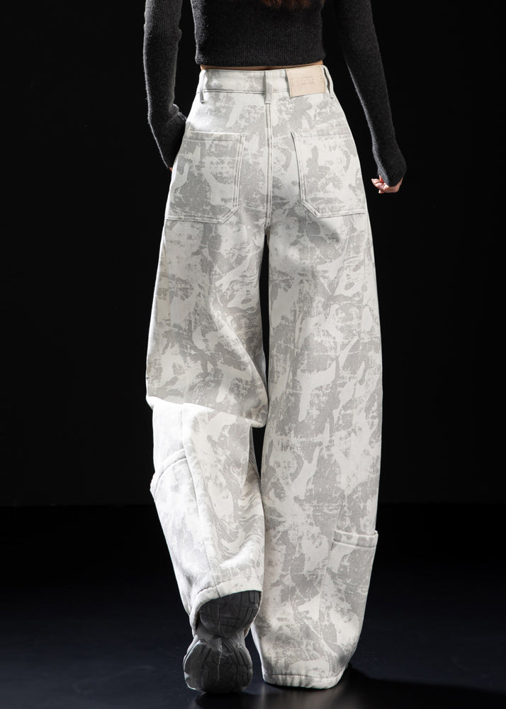Beautifully Finished Pants in a Timeless Design