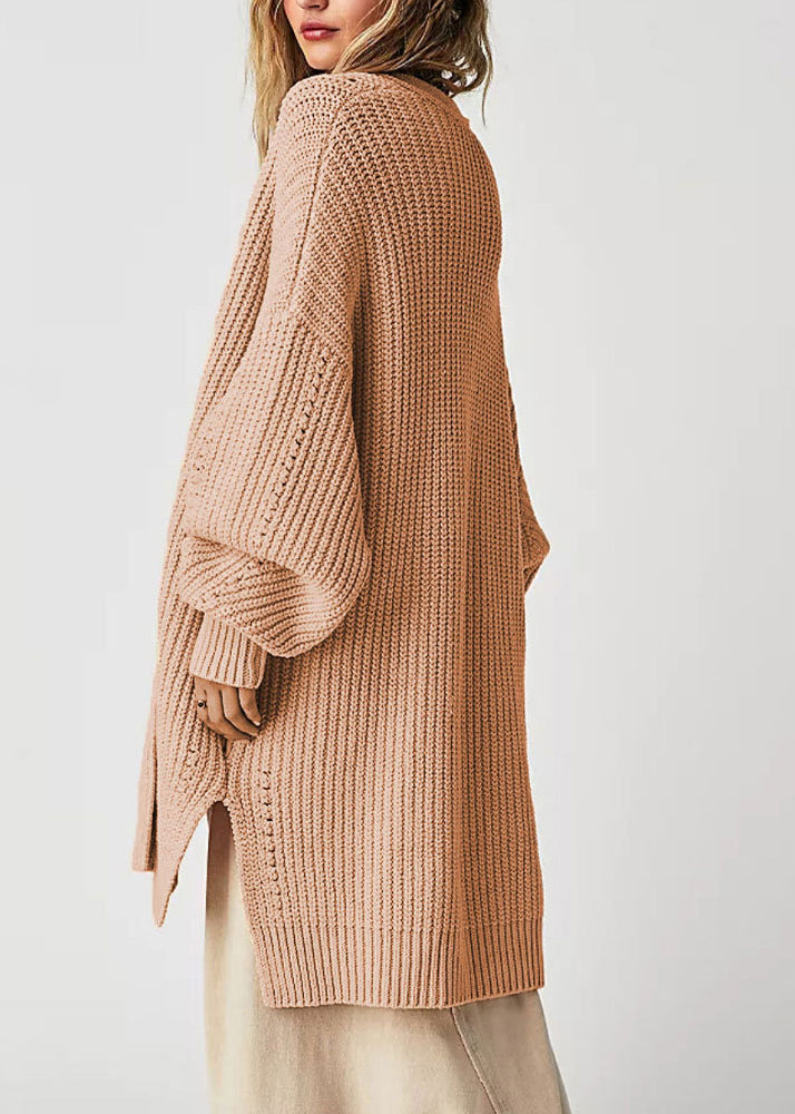Well Tailored Cardigan with a Graceful Silhouette