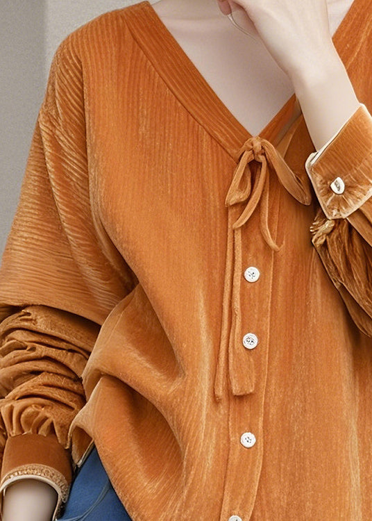 Classic Vintage Shirt with a Flattering Fit