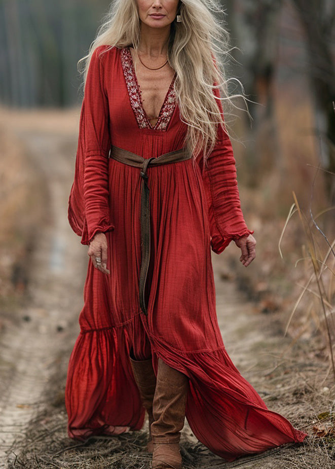 Beautifully Crafted Dress in a Classic Style