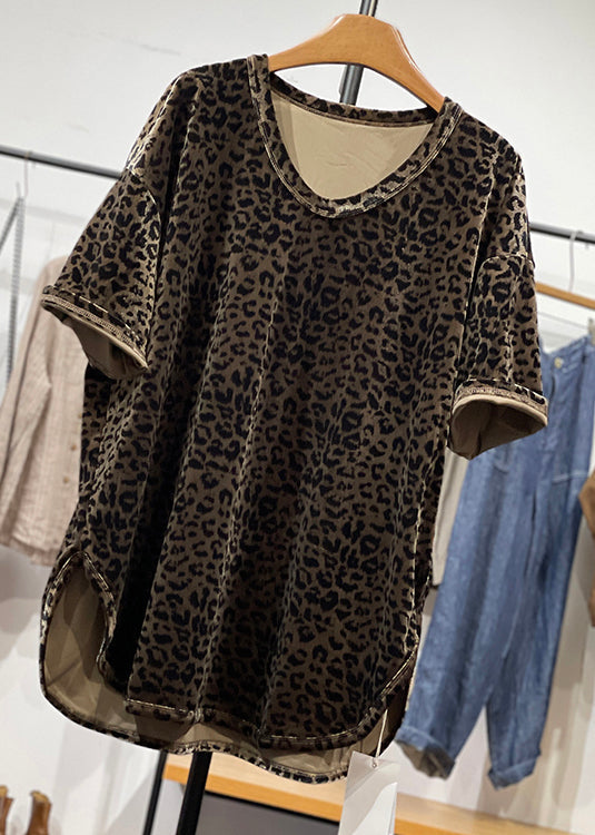 Sophisticated Shirt with a Clean Classic Look