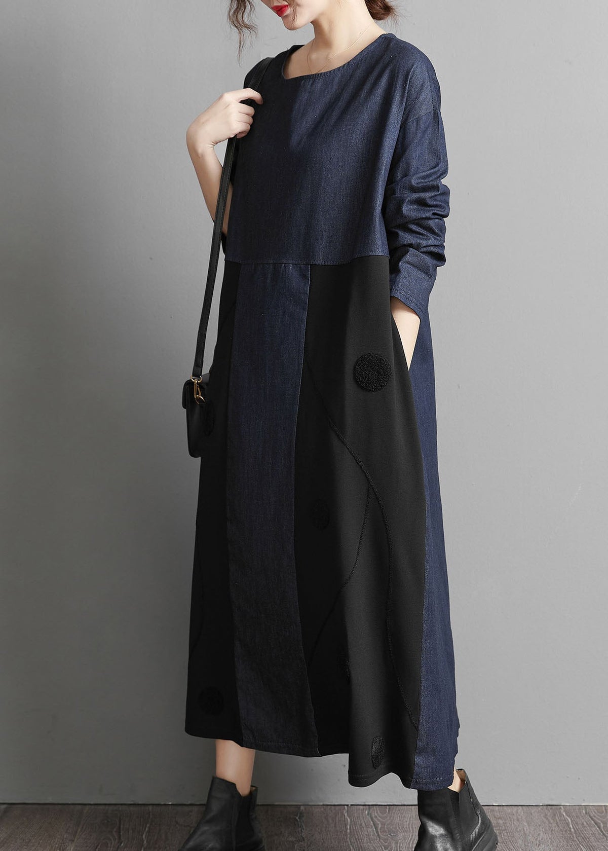 Effortlessly Elegant Dress with a Timeless Design