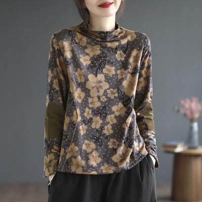 Classic Vintage T-Shirt with a Flattering Fit
