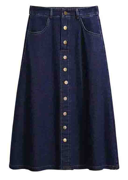 Sophisticated Garment with a Clean Classic Look