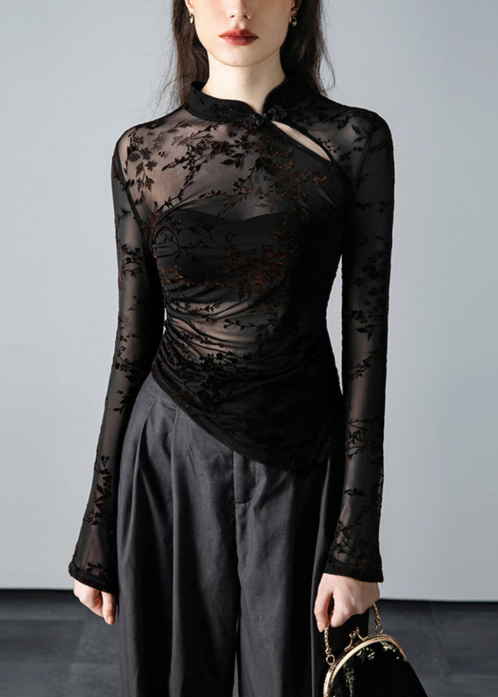 Classic Vintage Top with a Flattering Fit