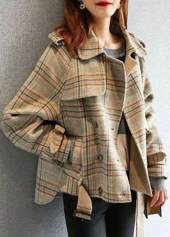 Sophisticated Coat with a Clean Classic Look
